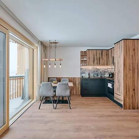1400 Flexenlodge Apartment