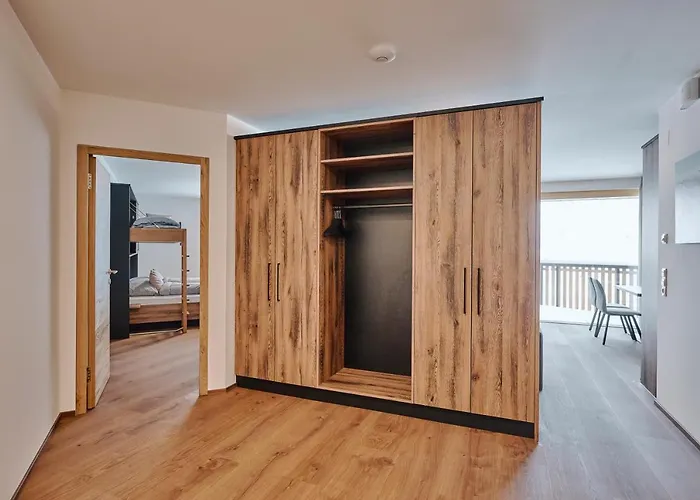 1400 Flexenlodge アパート *